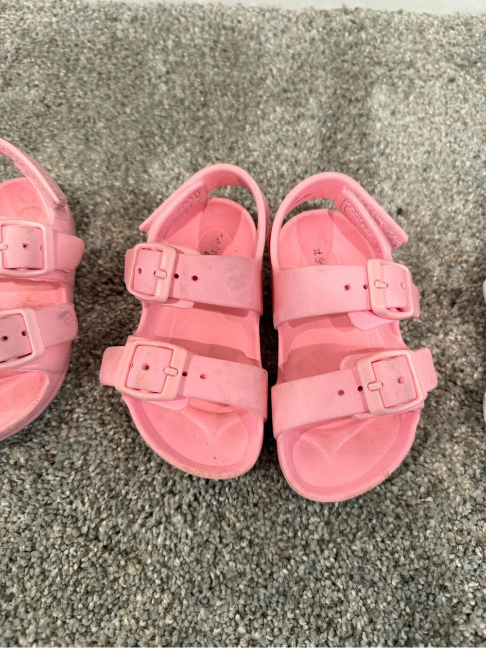 Cat & Jack Kids Pink and Iridescent Buckle Strap Sandals